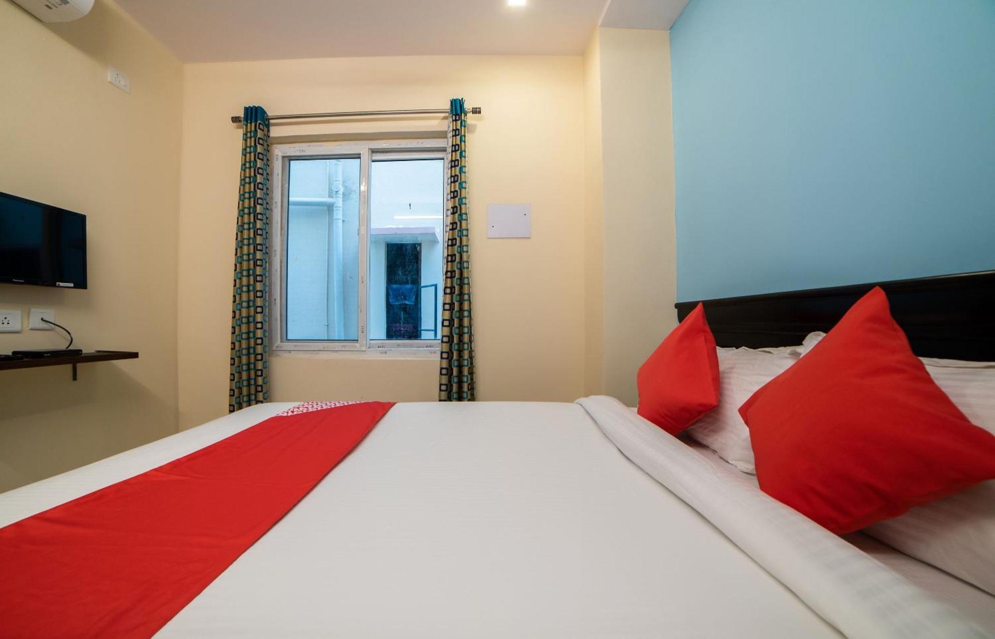 Super Hotel O White Ridge Sururnagar Екстериор снимка